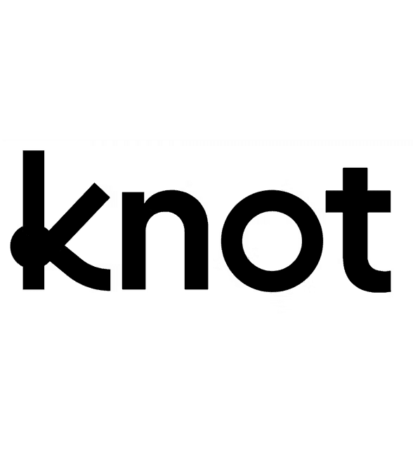 Knot White Bg